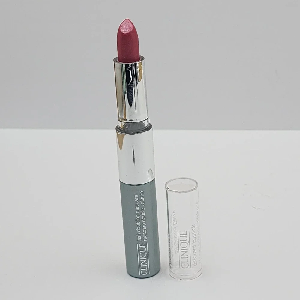 CLINIQUE Glazed Berry #43 Different Lipstick & Black Lash Doubling Mascara‎ DUO